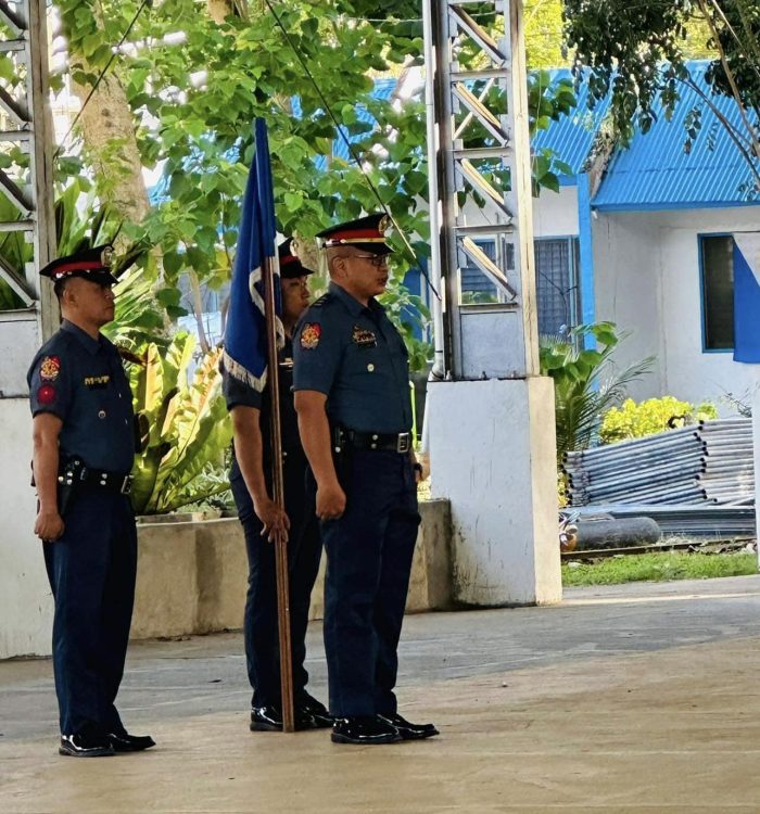 Clarin Police Station Awarded As The Top Performing Station On The Campaign Against Illegal Drugs For The Year 2023