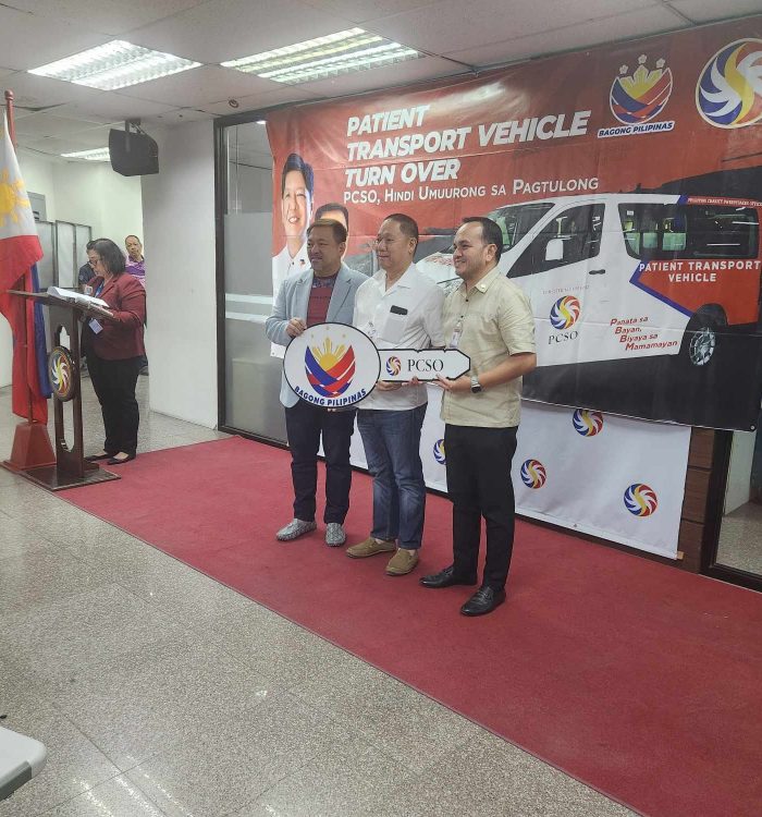 Personal Nga Nadawat Ni Mayor Engr. Eugeniano Ibarra Ang Patient Transport Vehicle